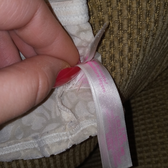 Bra - Picture 5 of 5